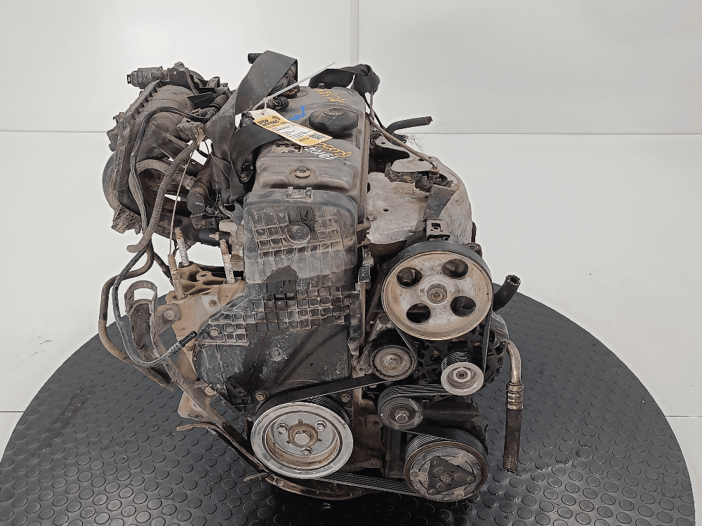 Двигатель к Peugeot 206 1 (98-03)