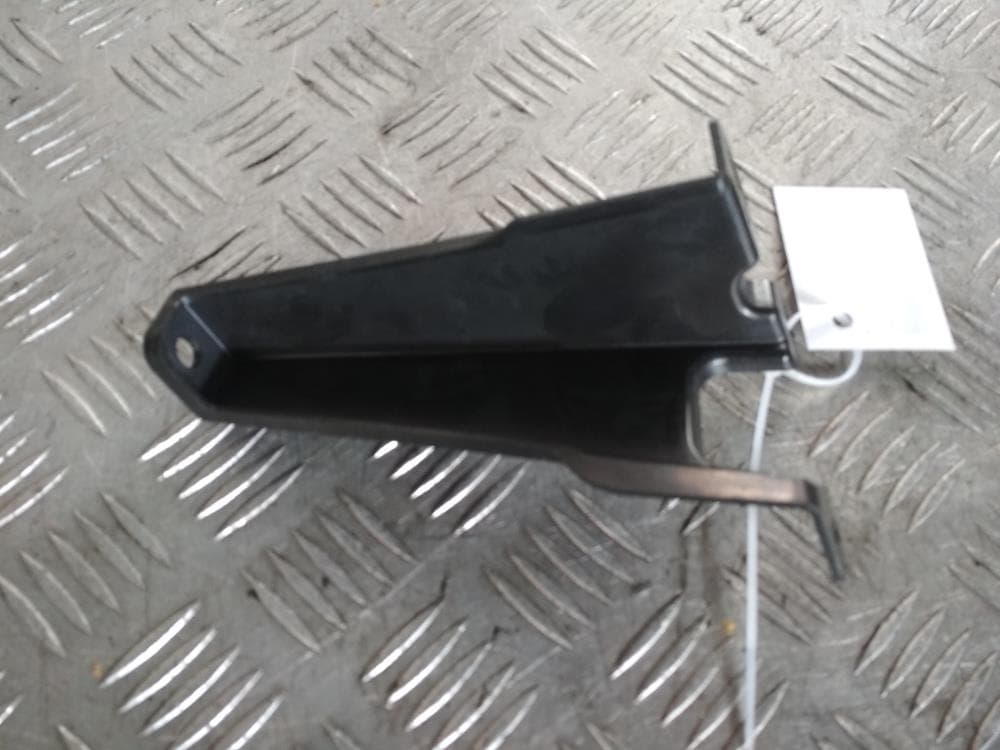 Кронштейн к Tesla Model X (15-21)