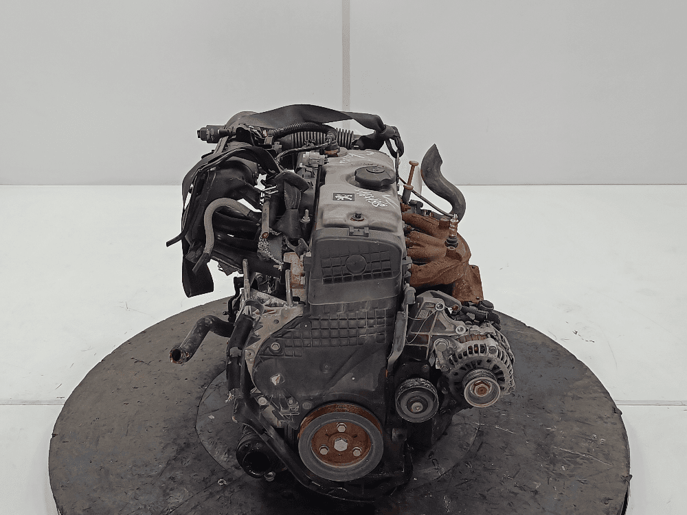 Двигатель к Peugeot 206 1 (98-03)