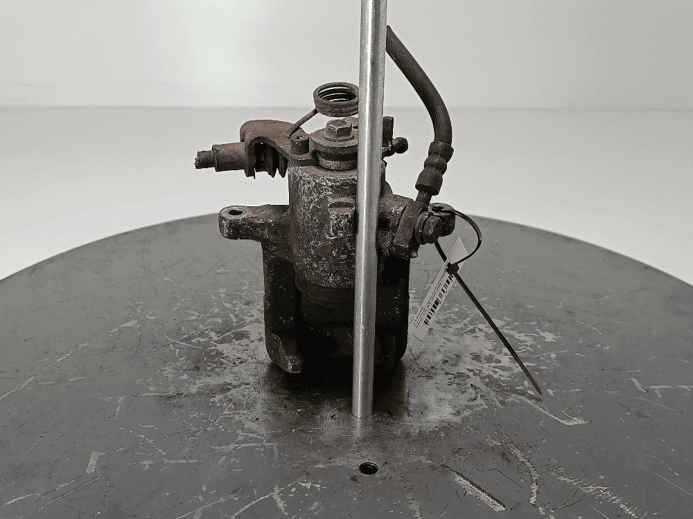 Суппорт задний левый к Audi A4 B7 (04-09)