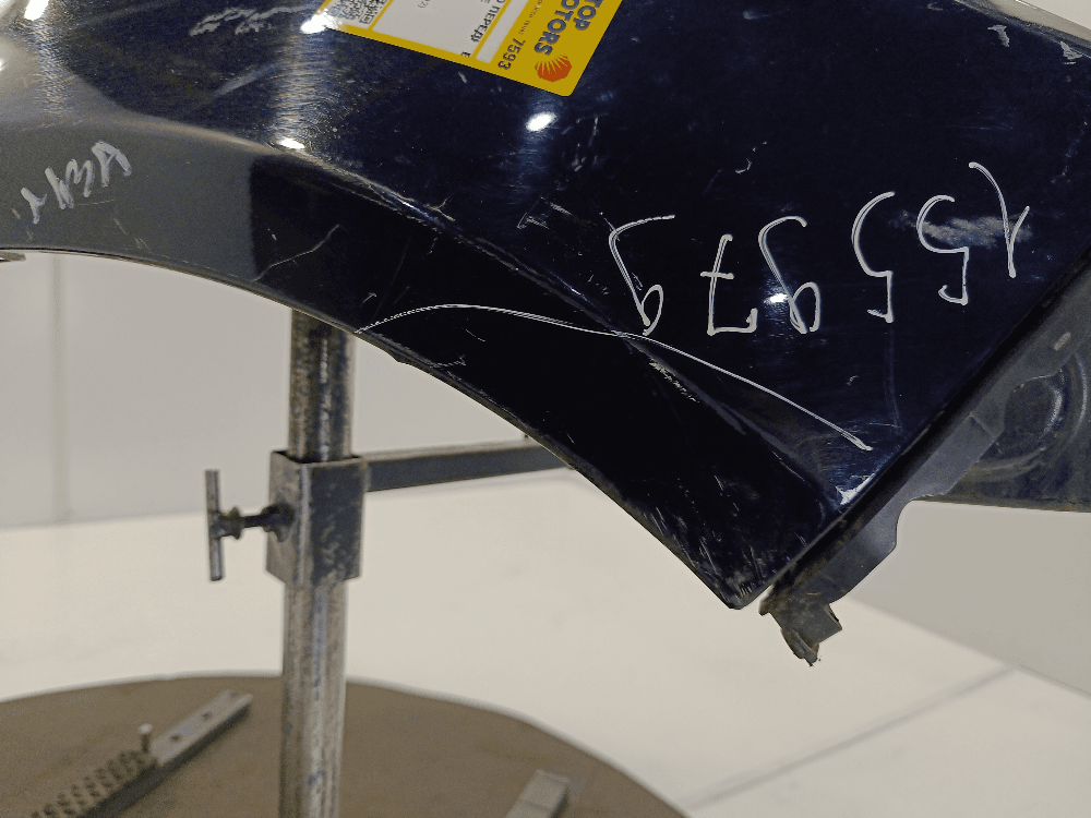 Крыло переднее правое к Dacia Sandero 1 (07-12)