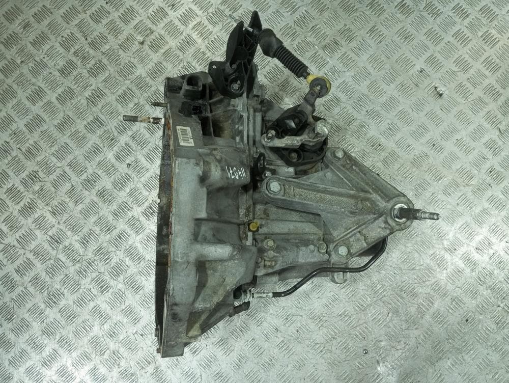 КПП механическая (МКПП) к Renault Clio 3 (05-09)