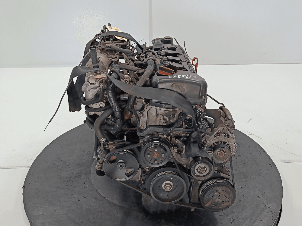 Двигатель к Nissan  Primera P12 (02-08)