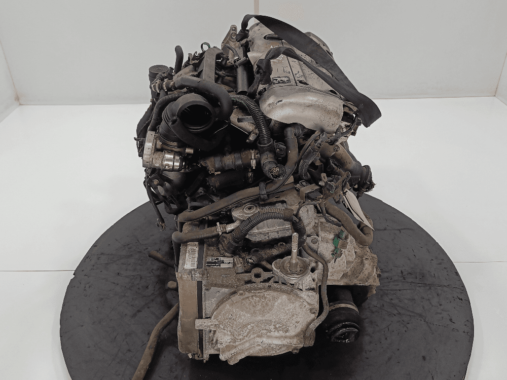 Двигатель к Peugeot 607 (00-04)