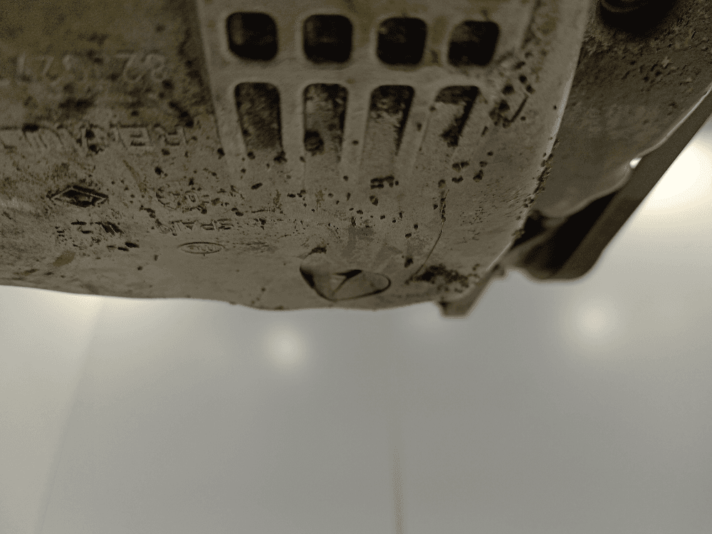 Двигатель к Renault Laguna 2 (01-05)