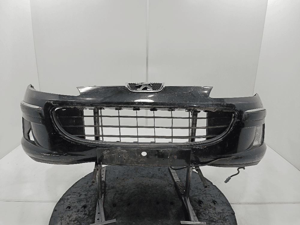 Бампер передний к Peugeot 407 (04-11)
