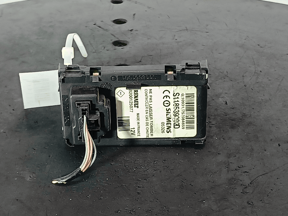 Замок зажигания к Renault Megane 2 (02-06)