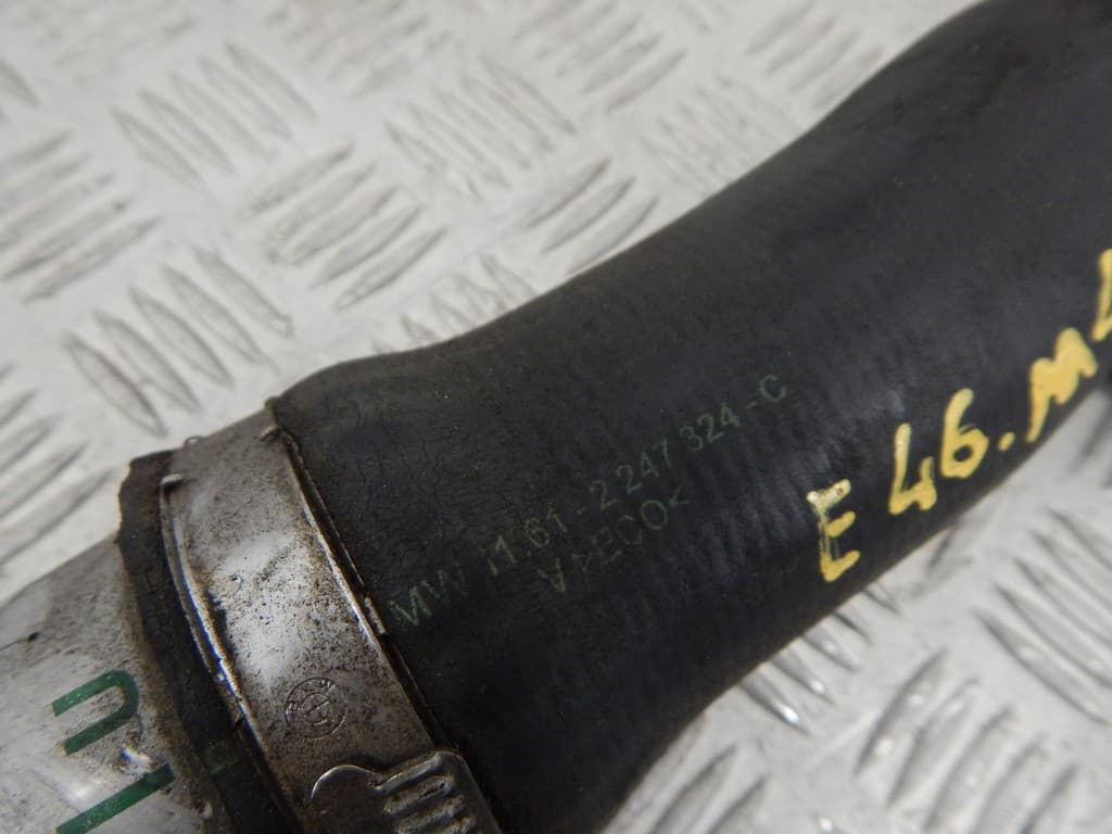 Патрубок интеркулера к BMW 3 E46 (97-03)