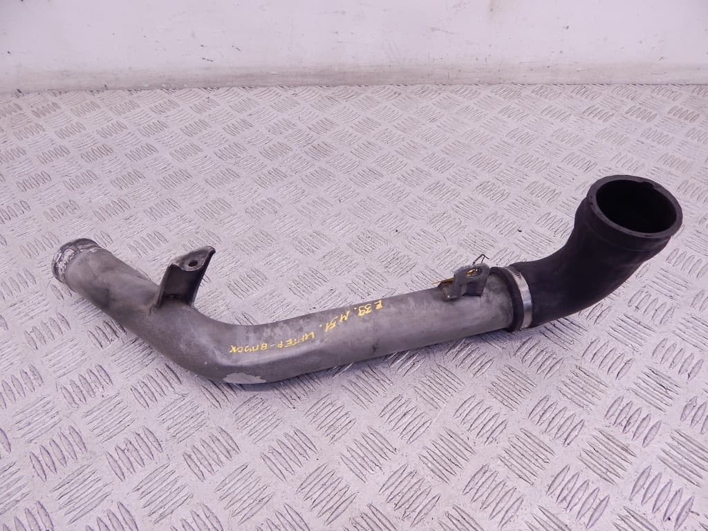 Патрубок интеркулера к BMW 5 E39 (95-00)