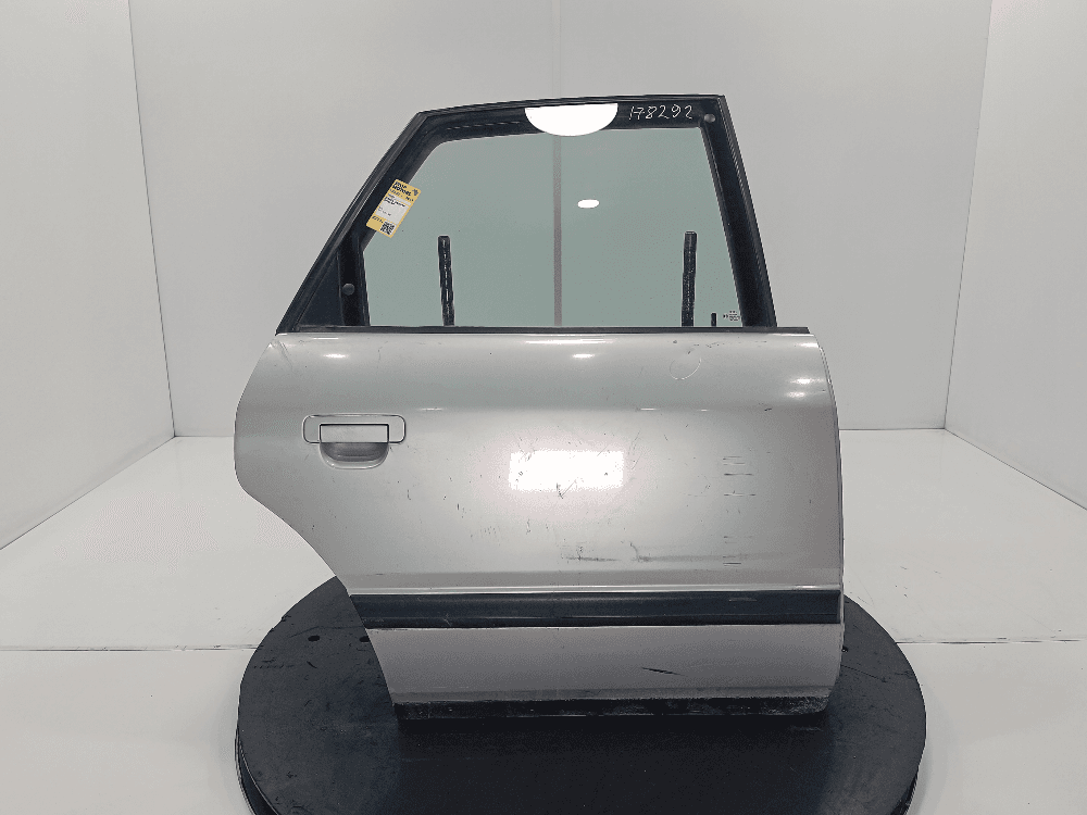 Дверь задняя правая к Audi 100 C4 (90-94)