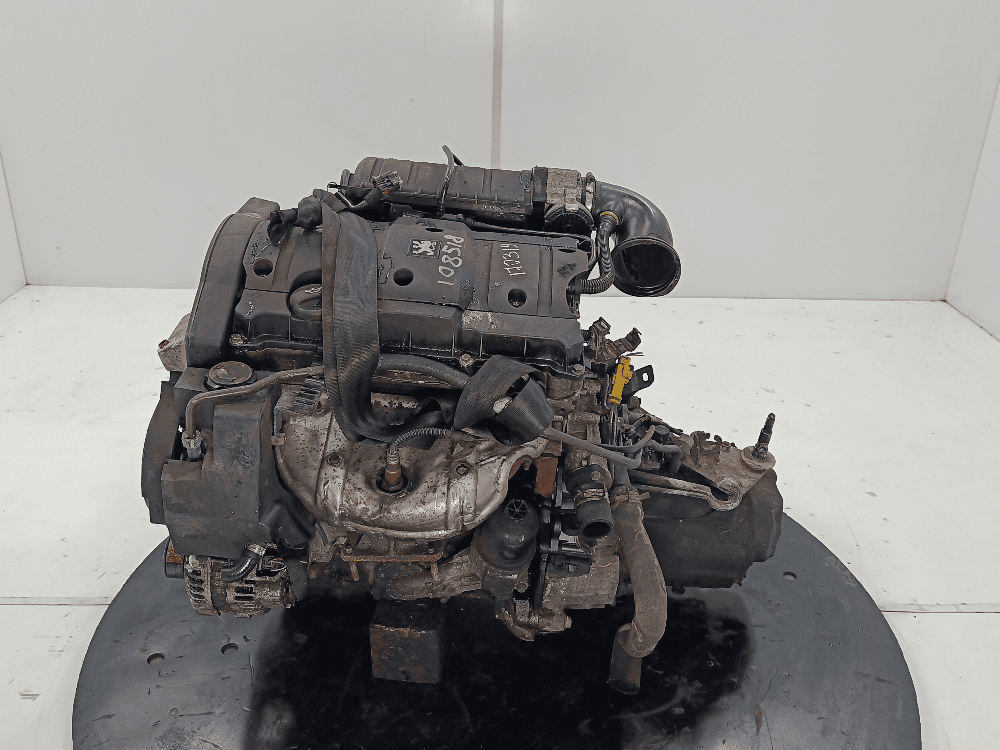 Двигатель к Peugeot 307 (01-05)