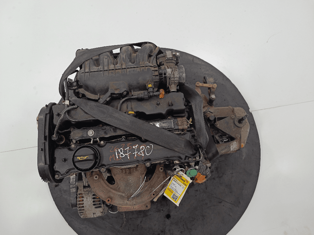 Двигатель к Peugeot 307 (01-05)