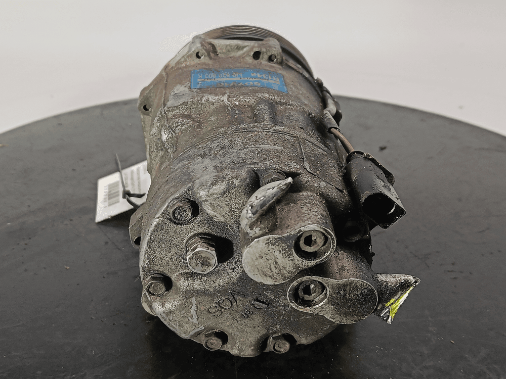 Компрессор кондиционера к Volkswagen Golf 4 (97-06)