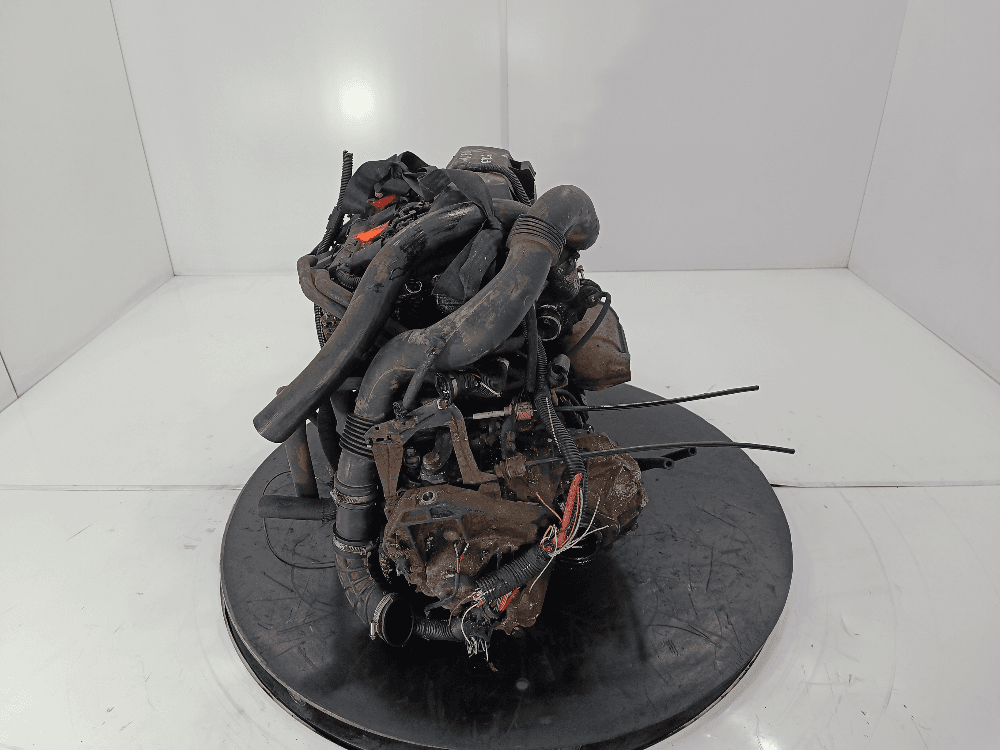 Двигатель к Renault Master 2 (98-03)