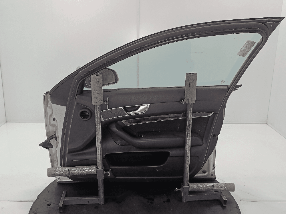 Дверь передняя правая к Audi A6 C6/4F Рестайлинг (08-11)