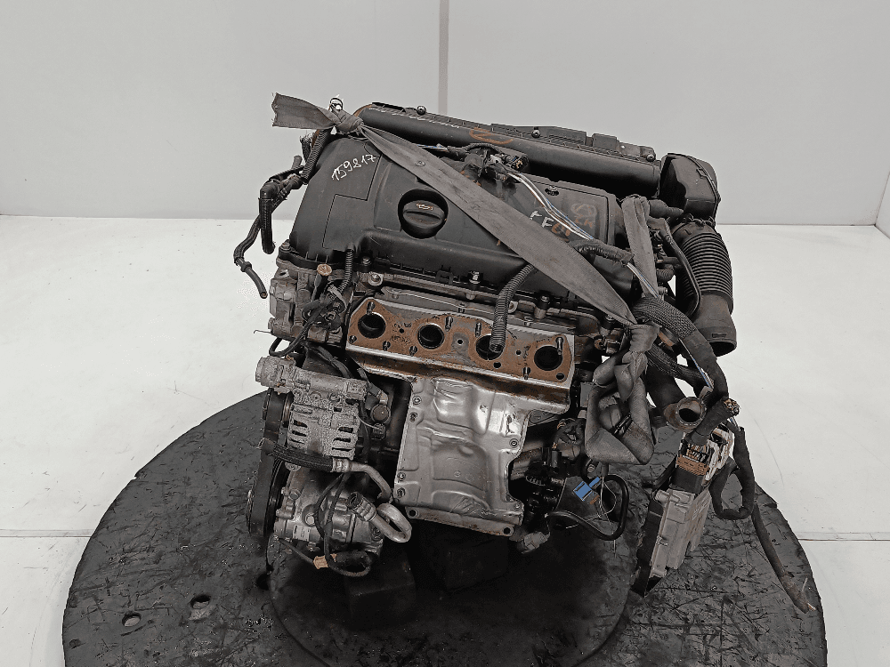 Двигатель к Peugeot 208 1 (12-15)