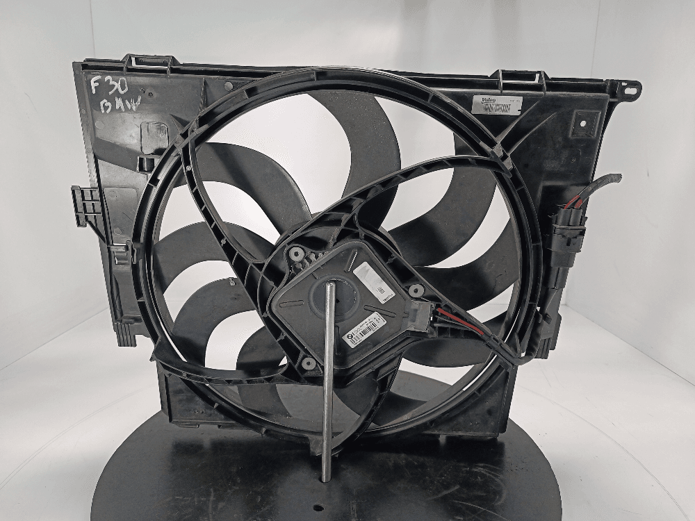 Вентилятор радиатора к BMW 3 F30/F31 (11-15)