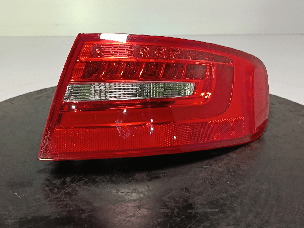 Фонарь задний правый к Audi A4 B8/8K (07-11)