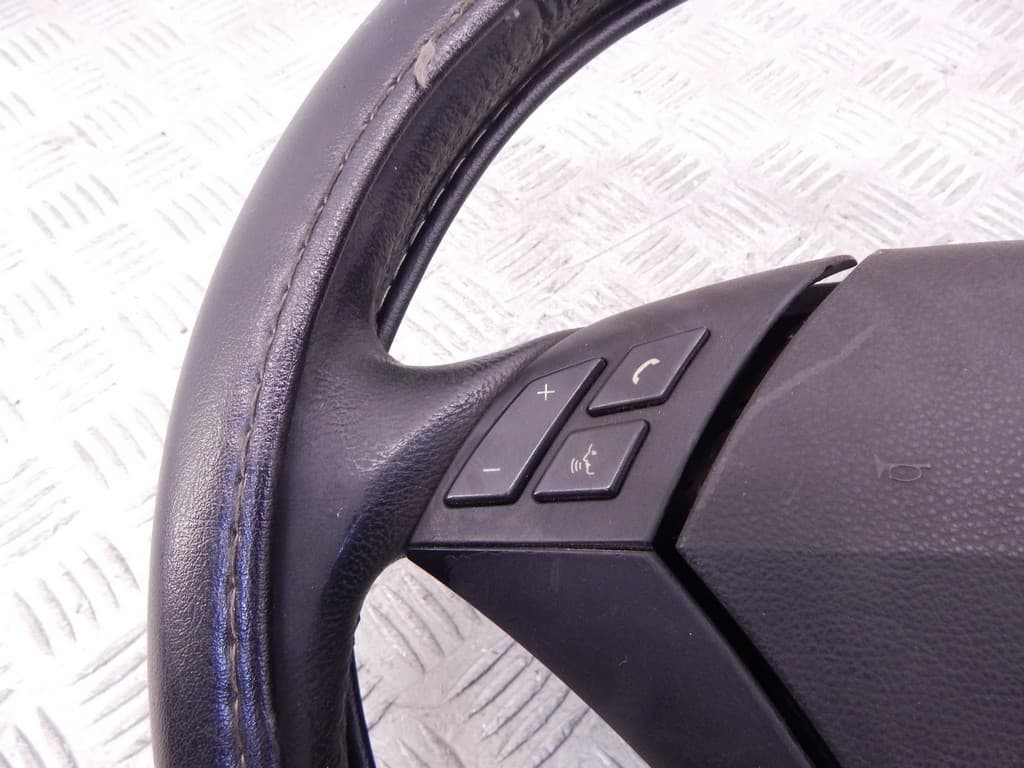 Руль к BMW 5 E60/E61 (02-07)