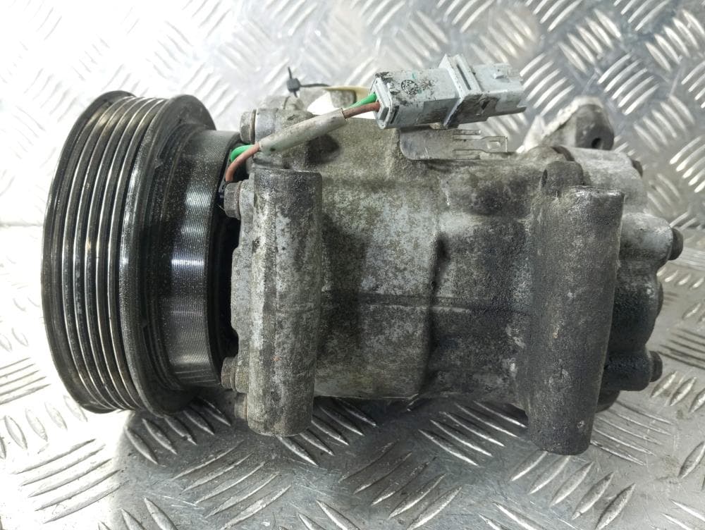 Компрессор кондиционера к Renault Clio 3 (05-09)