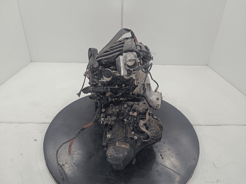 Двигатель к Renault Scenic 2 (03-06)