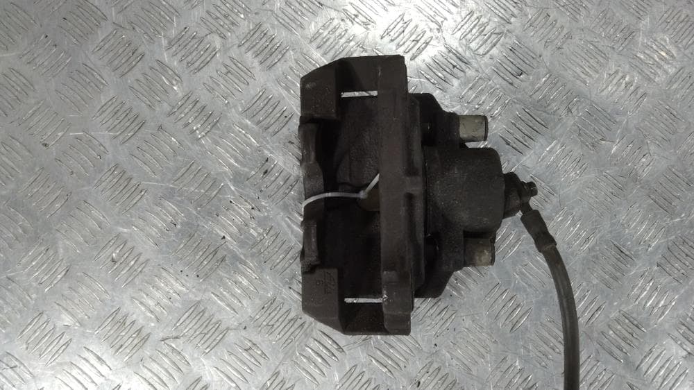 Суппорт передний правый к Skoda Octavia Tour Рестайлинг (00-10)