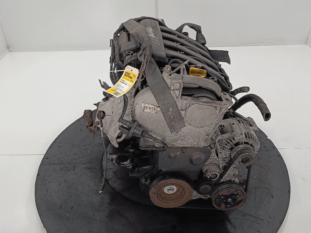 Двигатель к Renault Scenic 2 (03-06)