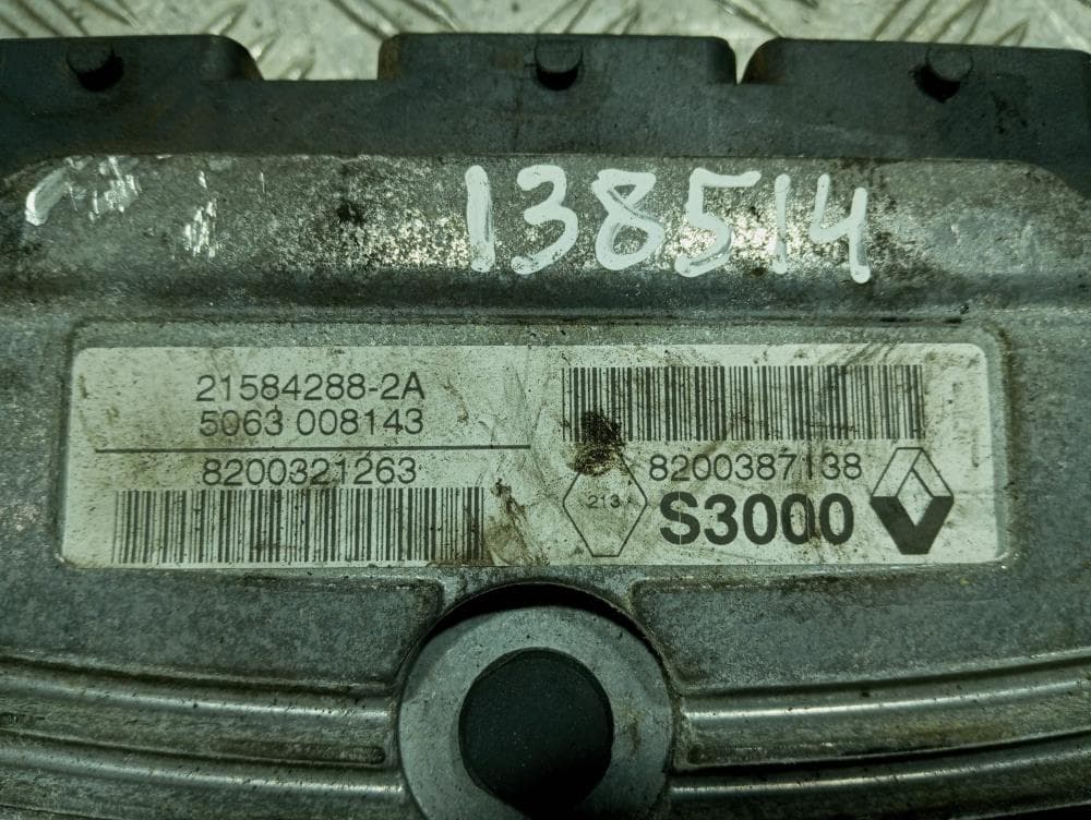 Блок управления двигателем к Renault Megane 2 (02-06)