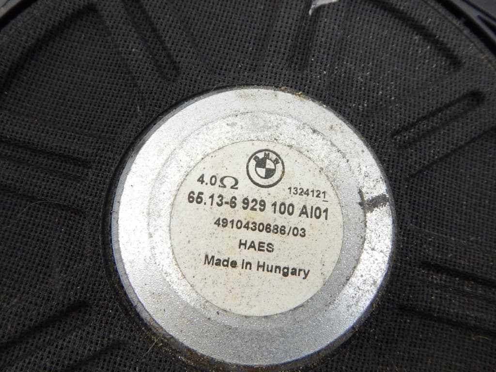 Сабвуфер к BMW X3 E83 (03-06)
