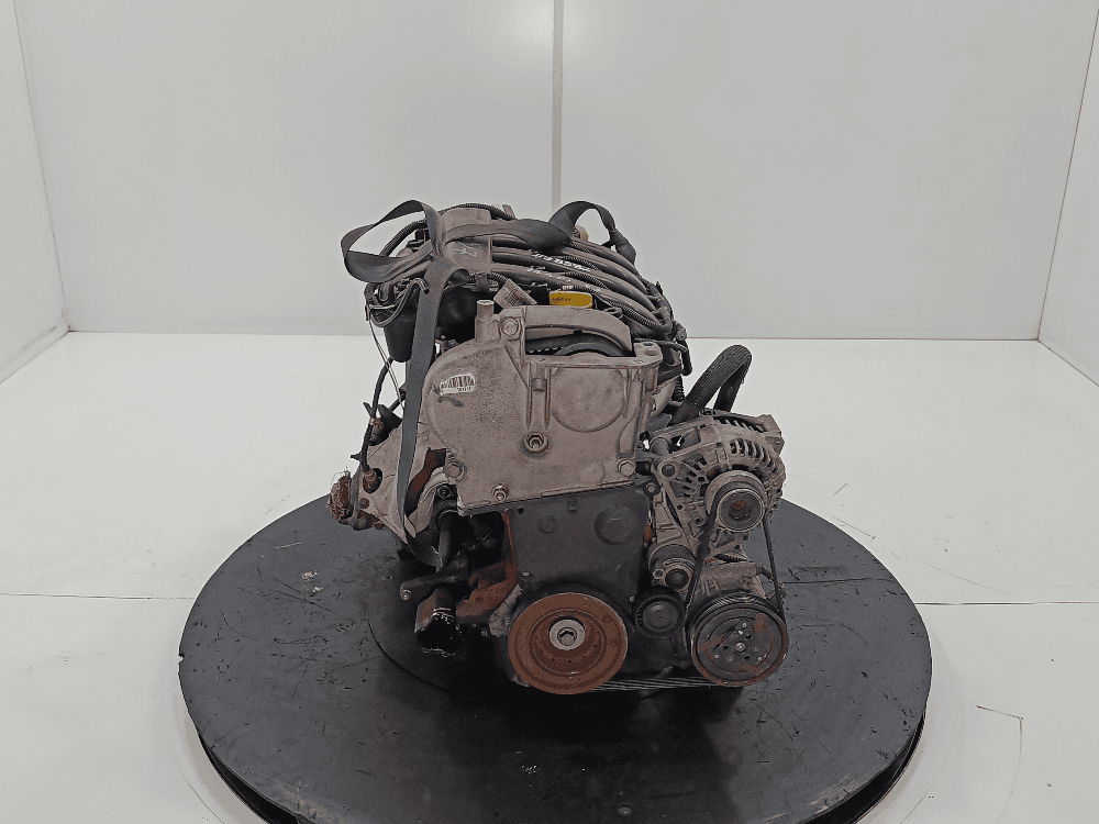 Двигатель к Renault Scenic 2 (03-06)