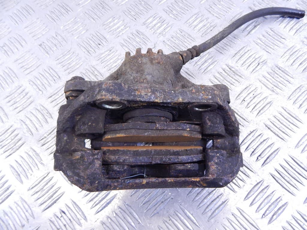 Суппорт передний правый к Peugeot 206 1 (98-03)