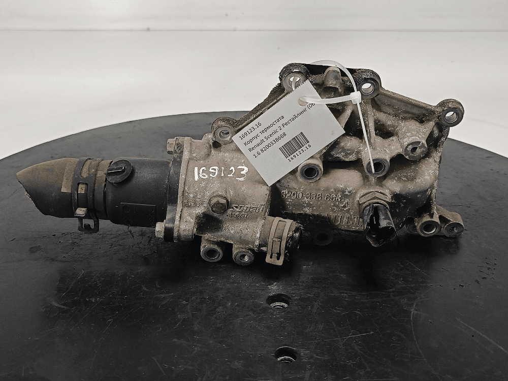 Корпус термостата к Renault Scenic 2 Рестайлинг (06-09)