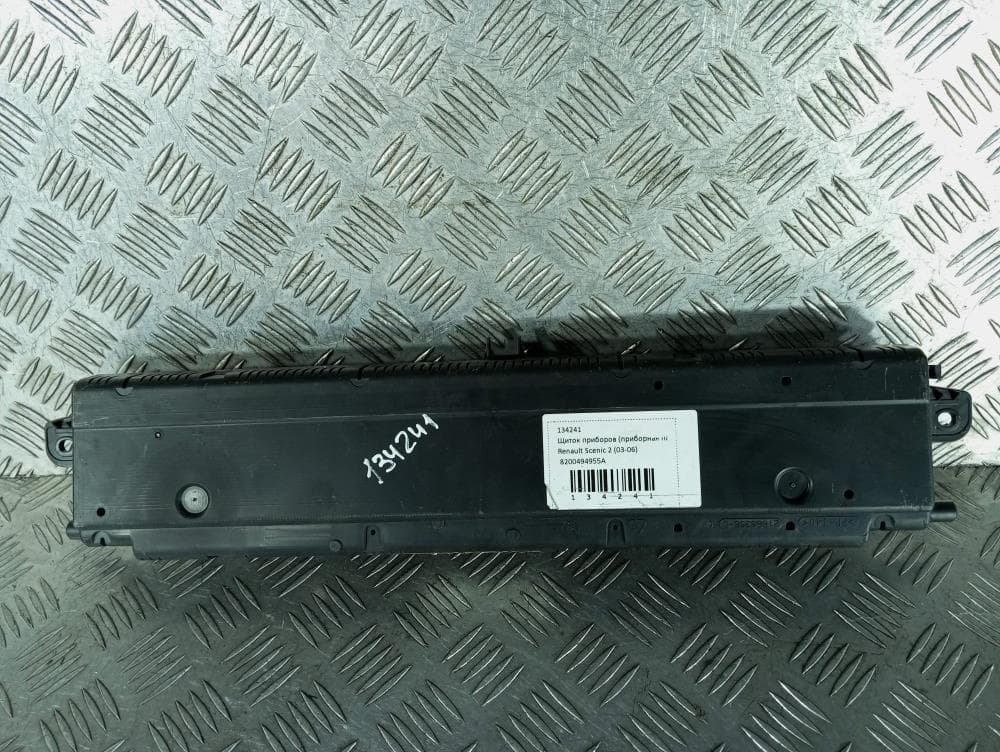 Щиток приборов (приборная панель) к Renault Scenic 2 (03-06)