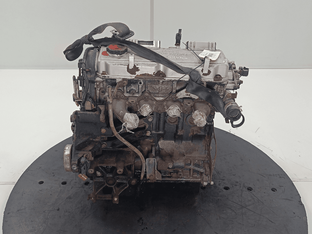 Двигатель к Mitsubishi Space Wagon 1 (83-91)