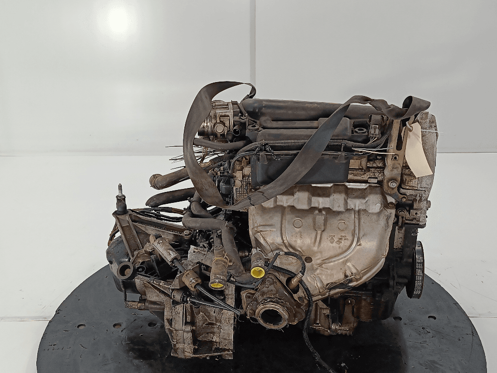 Двигатель к Renault Scenic 2 (03-06)