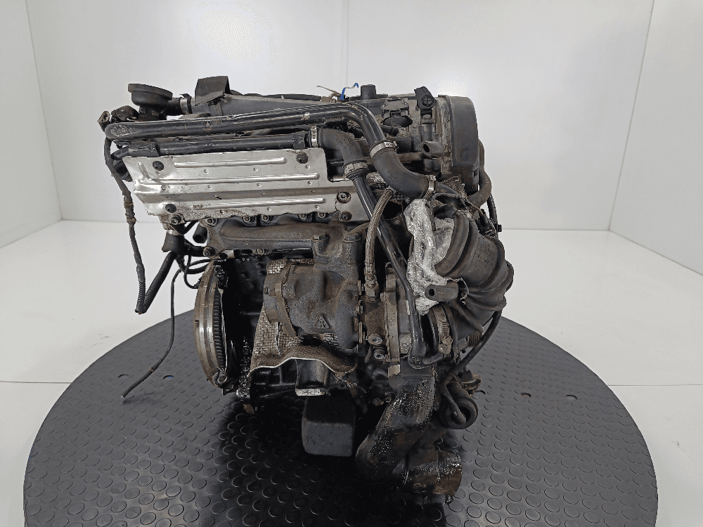 Двигатель к Audi A4 B7 (04-09)