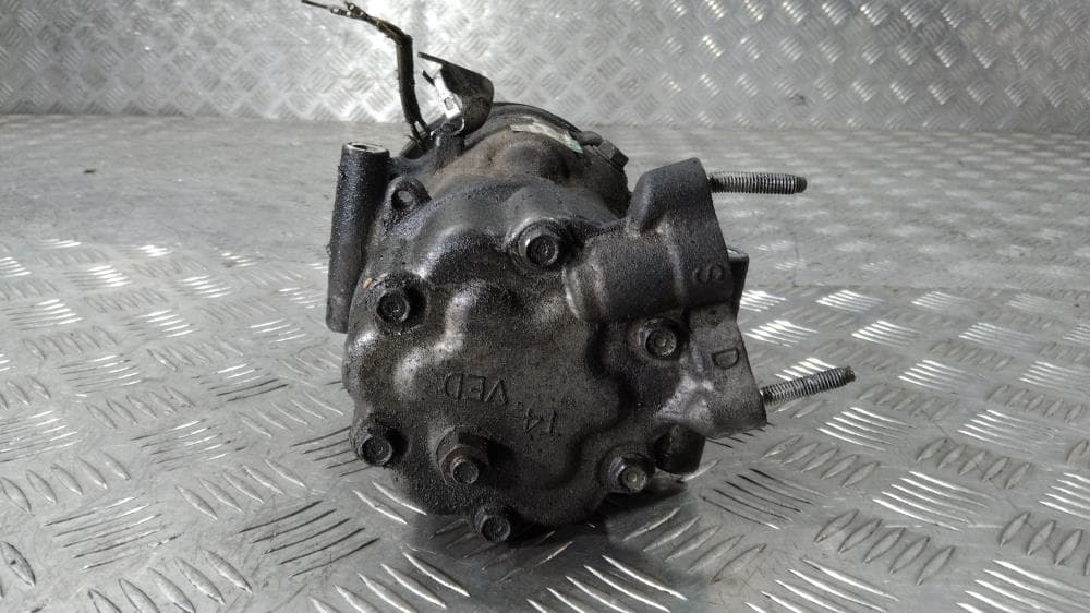 Компрессор кондиционера к Mini Cooper R56 (06-10)