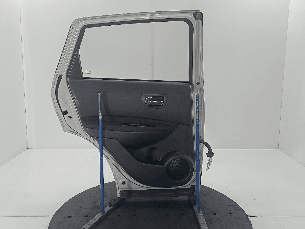 Дверь задняя левая к Nissan  Qashqai 1 (07-10)