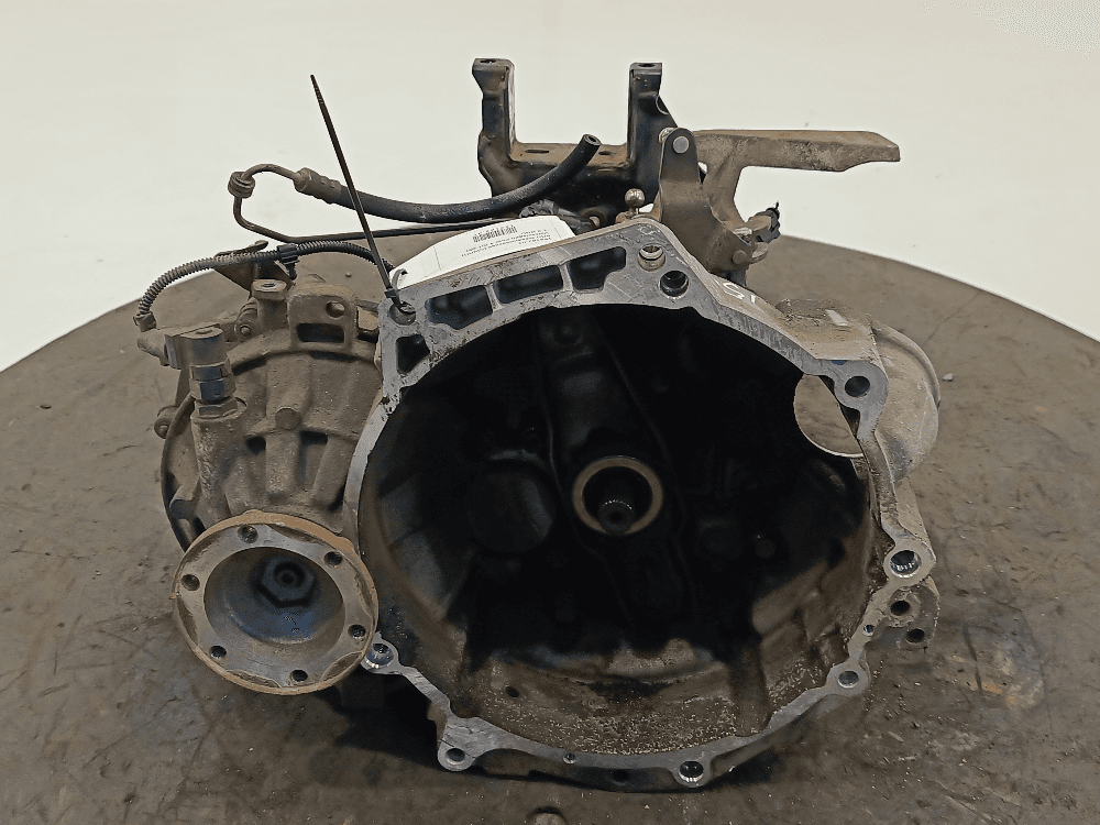 КПП механическая (МКПП) к Volkswagen Polo 4 (01-05)
