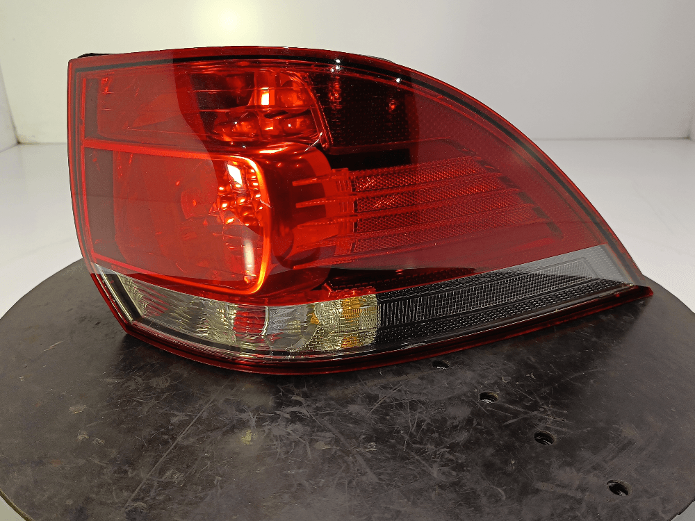 Фонарь задний правый к Volkswagen Golf 6 (08-15)
