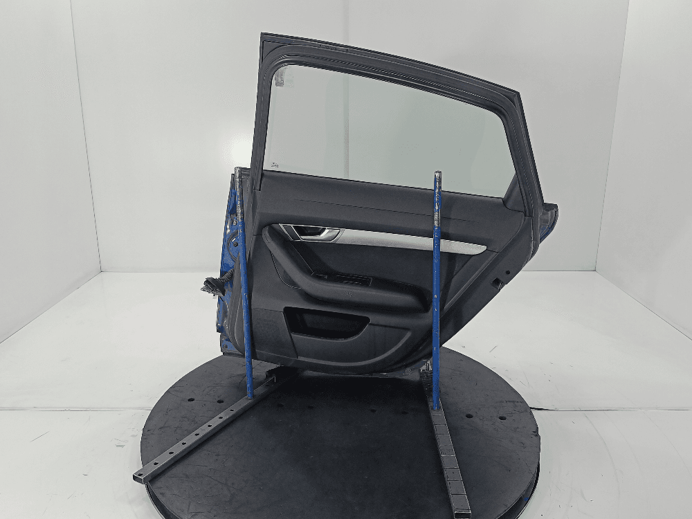 Дверь задняя правая к Audi A6 C6/4F (04-08)