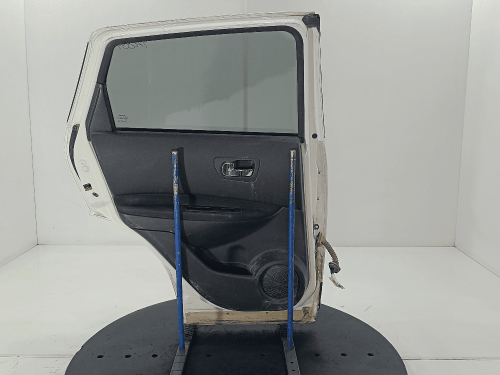 Дверь задняя правая к Nissan  Qashqai 1 (07-10)