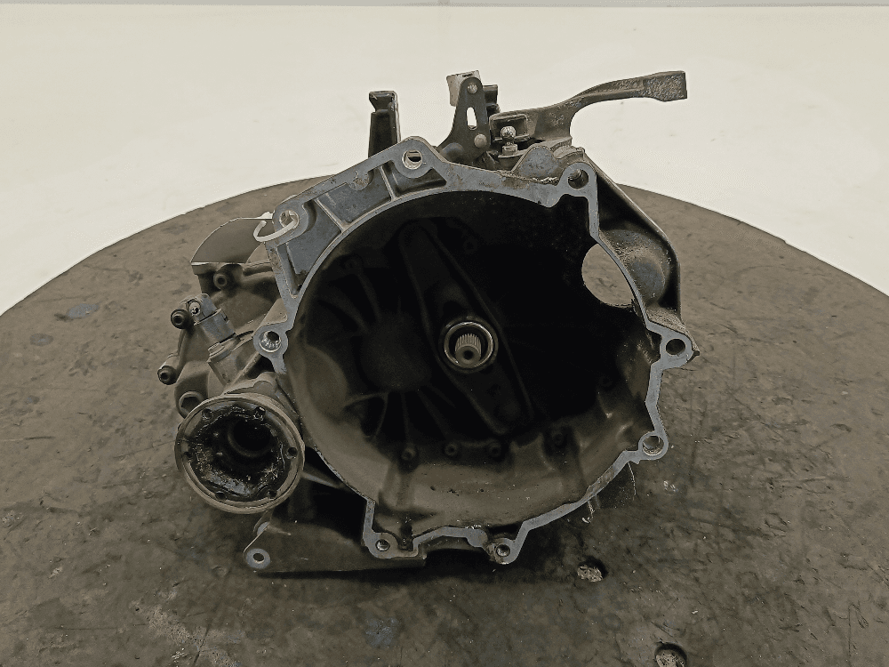 КПП механическая (МКПП) к Volkswagen Polo 4 (01-05)