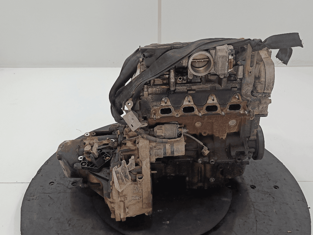 Двигатель к Renault Megane 2 (02-06)
