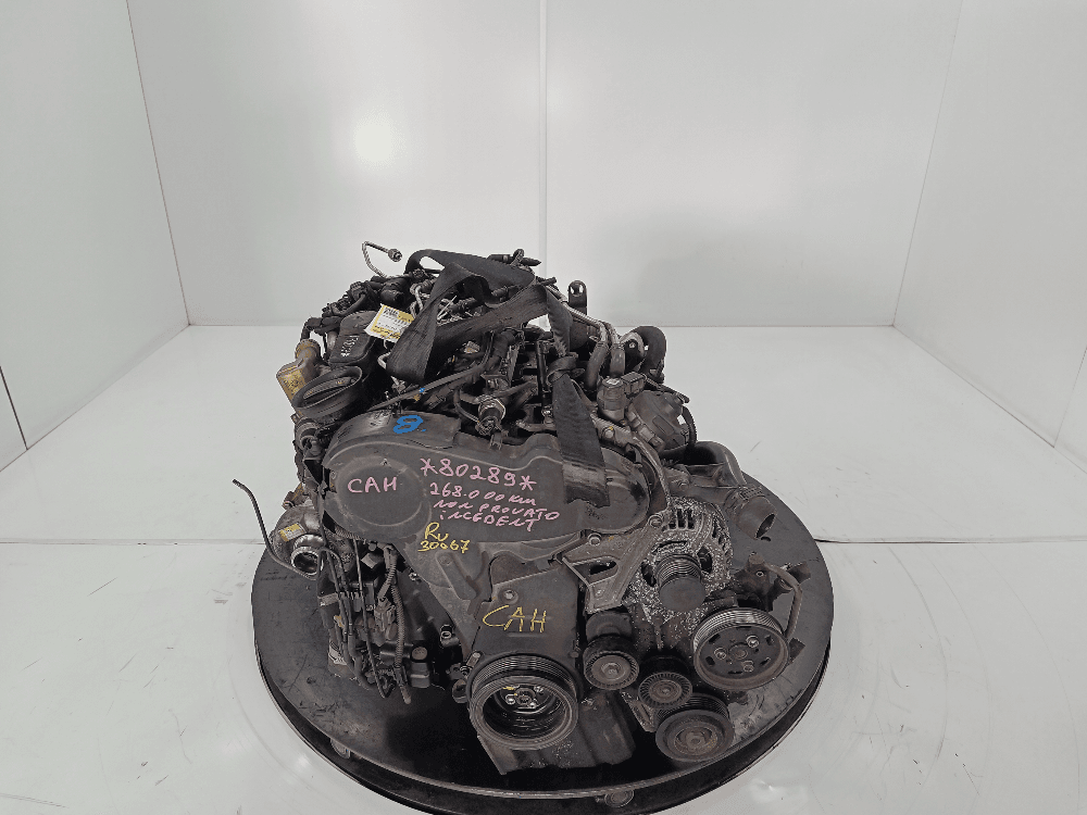 Двигатель к Audi A4 B7 (04-09)