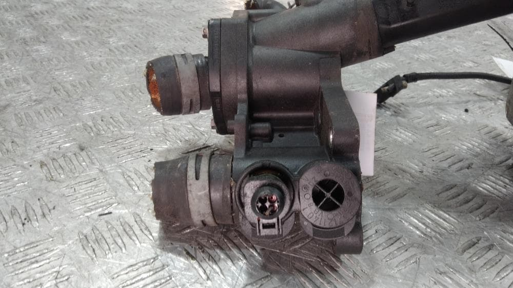 Корпус термостата к Volkswagen Golf 4 (97-06)