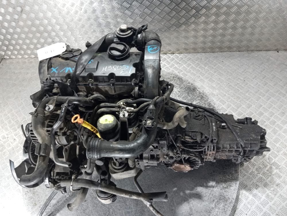 Двигатель к Audi A4 B6 (01-05)