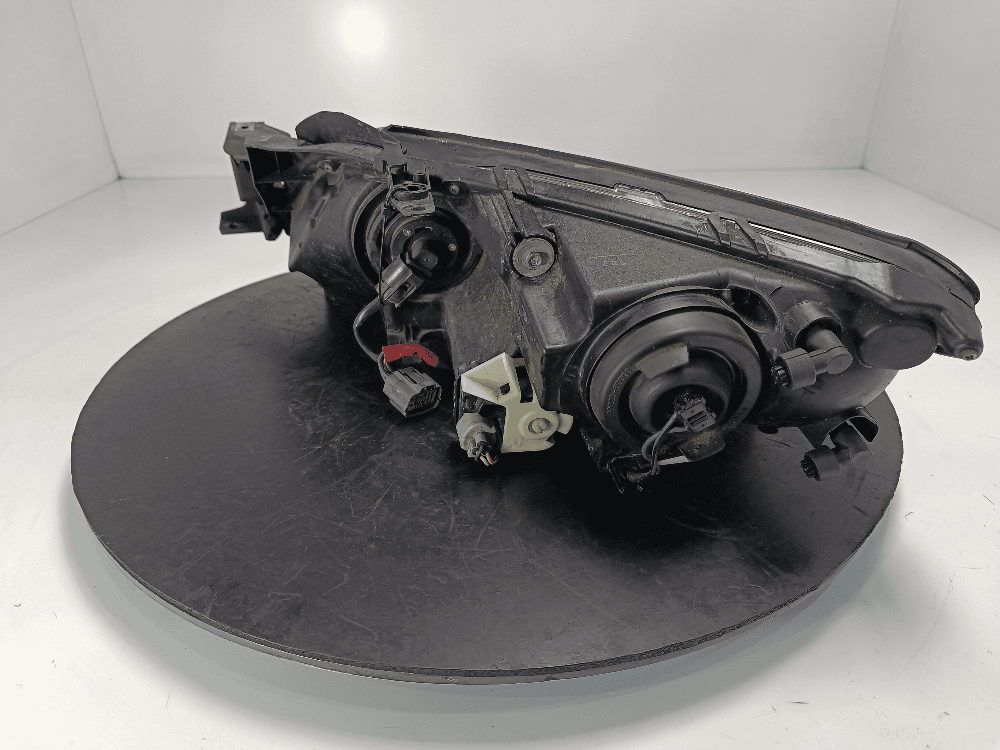 Фара правая к Mazda CX7 (06-09)