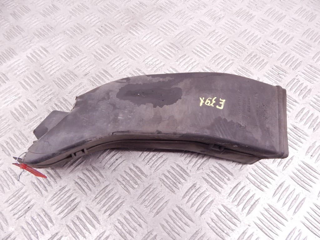Воздуховод тормозной правый к BMW 5 E39 Рестайлинг (00-04)