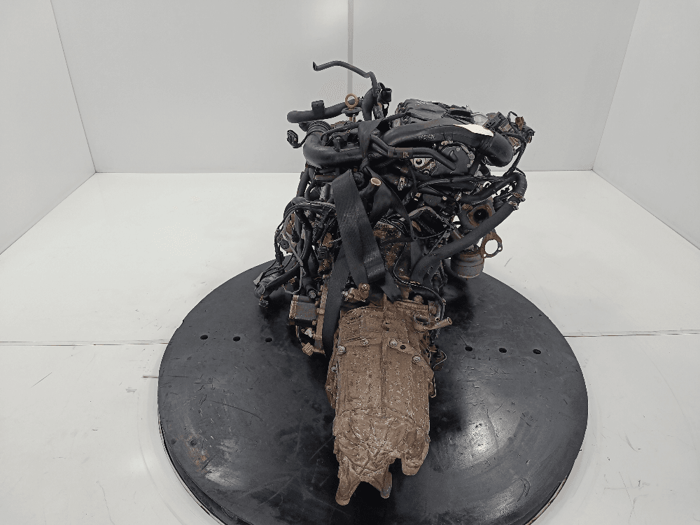 Двигатель к Audi A4 B7 (04-09)